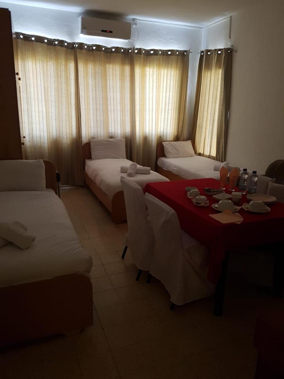 Assaraya Hotel Betlehem Exteriör bild